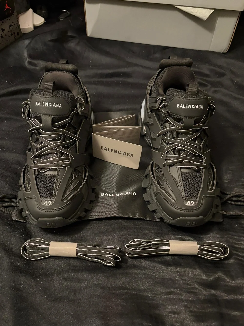 Balenciaga Black Sneakers with Red Highlights - Picture 3 of 3